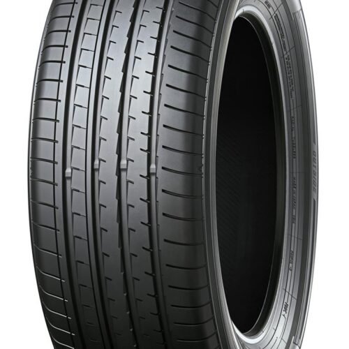 225/65R16C 110/112T Yokohama Advan V61