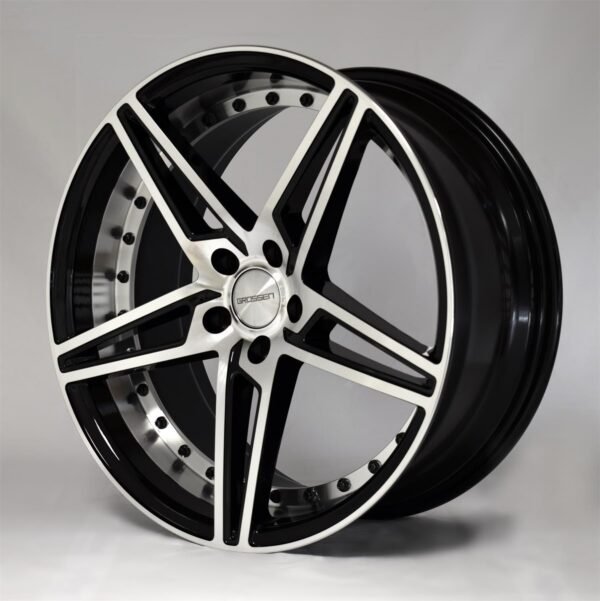 Grossen 2 BlackPolish 8,5x19 5/120 ET33 CB72,6 60°