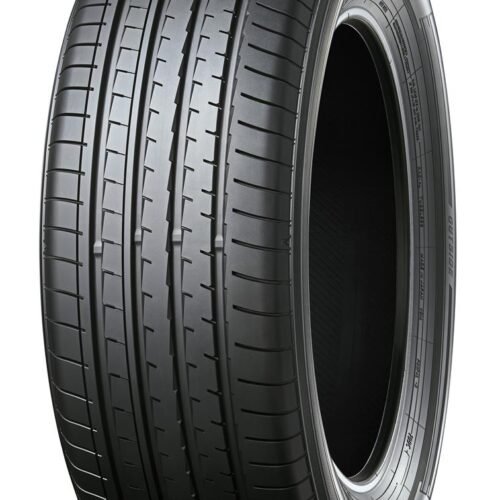 235/45R17 97Y Yokohama Advan V61 XL