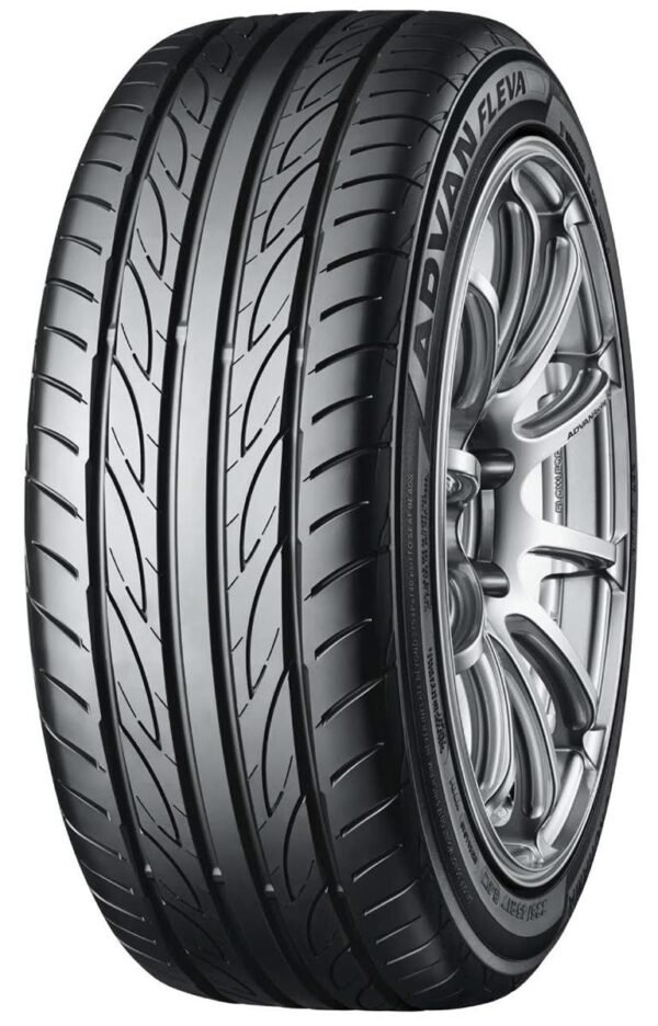 225/50R17 98W Yokohama Advan Fleva V701 XL